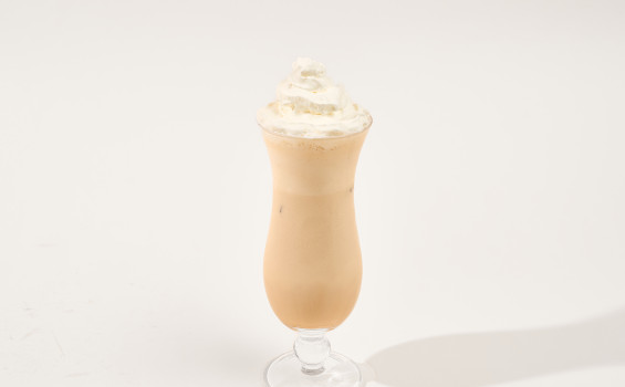 Caramel iced latte